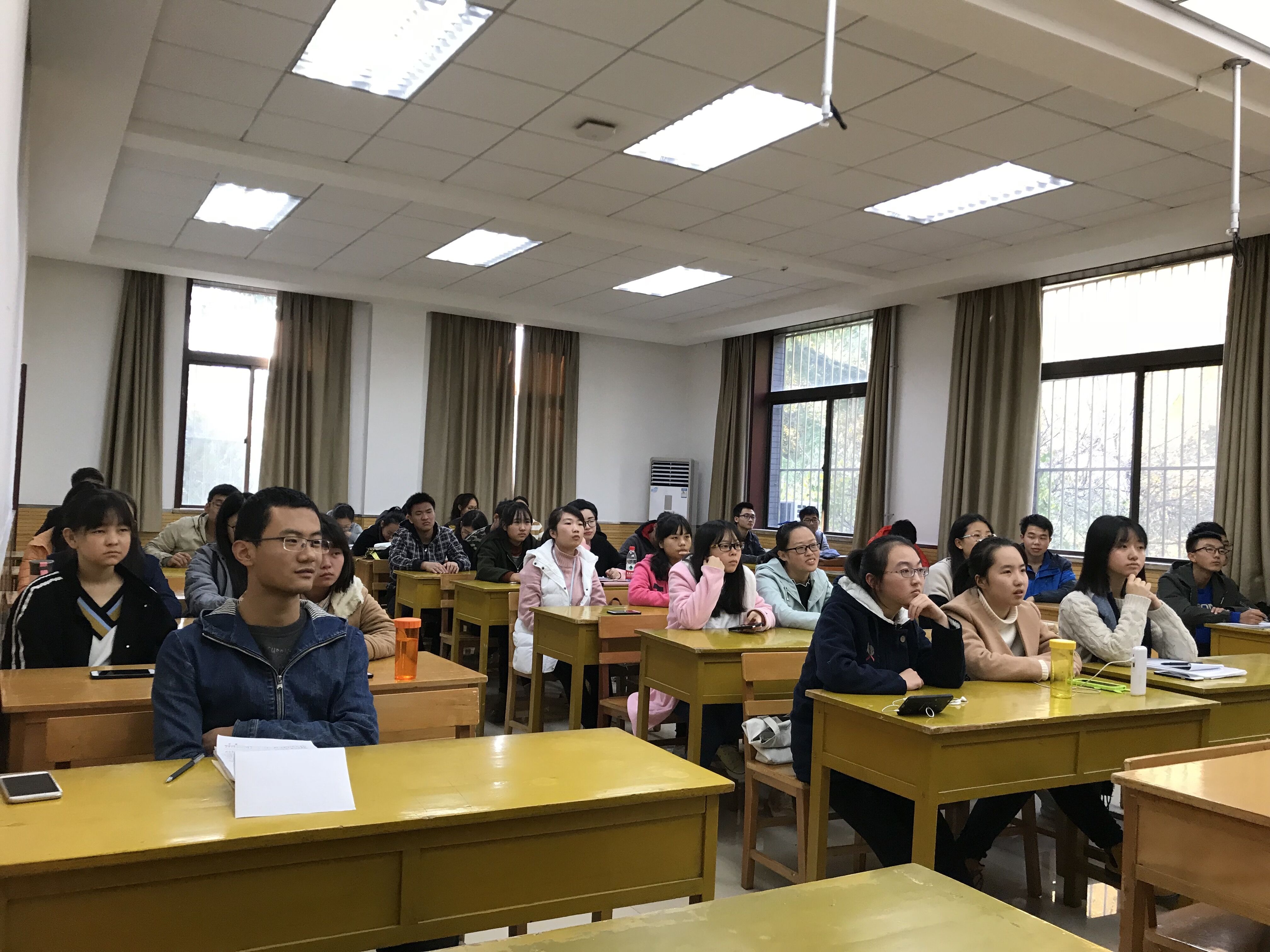 QQ图片20171113212350.jpg QQ图片20171113212350.jpg